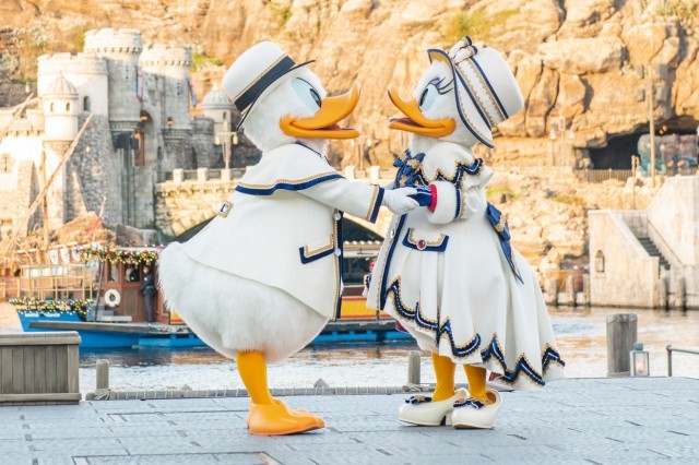 fBYj[V[uCbcENX}X^CIvi2018N118`1225j