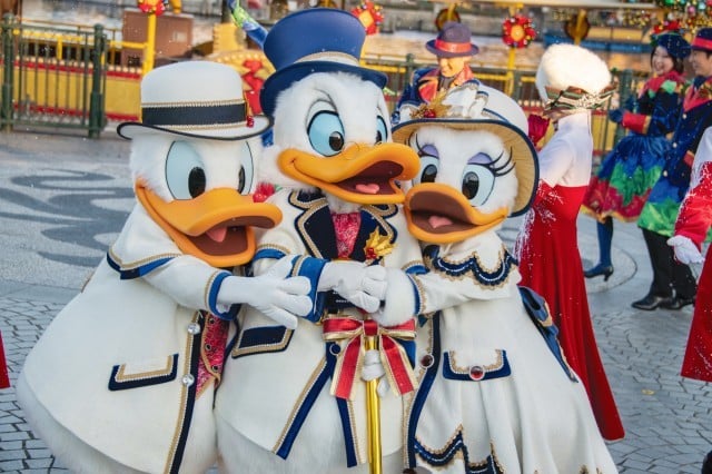 fBYj[V[uCbcENX}X^CIvi2018N118`1225j