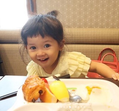 ���E������u���킢���v�̐����񂹂��Ă��邳�������