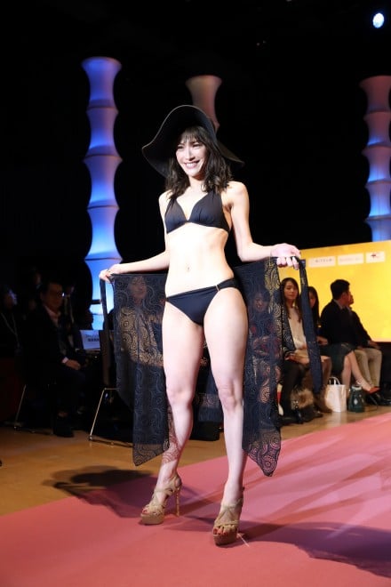 �w��10�� �����I�������R���e�X�g�x�l�ؐ^�I�q����i45�΁j