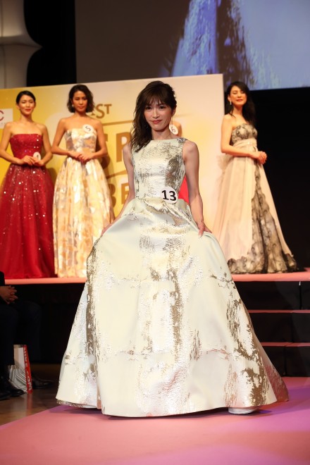 �w��10�� �����I�������R���e�X�g�x�l�ؐ^�I�q����i45�΁j