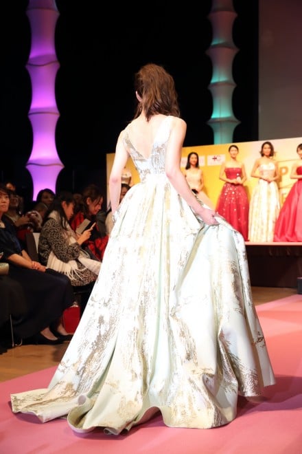 �w��10�� �����I�������R���e�X�g�x�l�ؐ^�I�q����i45�΁j