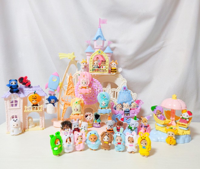 قÂ݂i@hhhina_jVojA̐ԂRNV