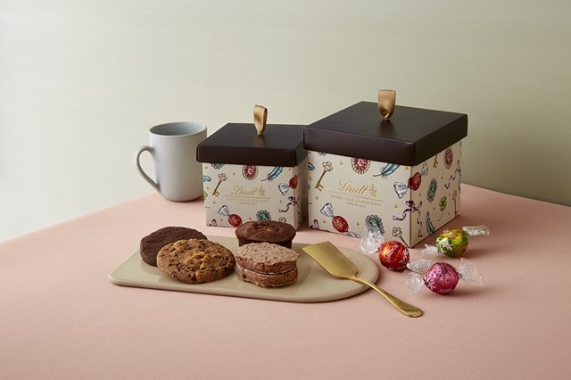 �y1��7�������z�����h�[��&�Ă��َq�J�W���A���M�t�g�{�b�N�X�iS �ō�1,620�~�^M 2,160�~�j