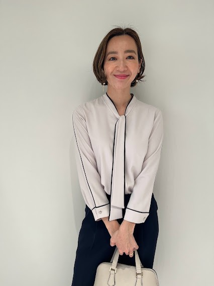 {E^CoCJ[uEX@uEXF8,580