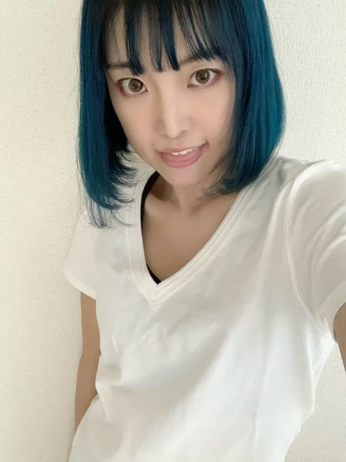 y_CGbgrtH[At^[z1N30LʂɐuK[̖{}G