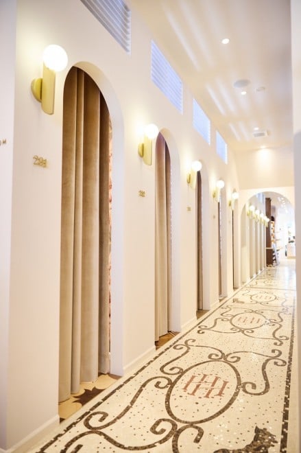 RZvgXgAwHouse of HermeinEX Iu Gjx