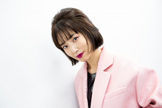 h}wSɋl񂾃C`q͂JX}ɂȂ邵Ȃ́xiern^TΗj [0F30jEvf[XAgoĂMEGUMI