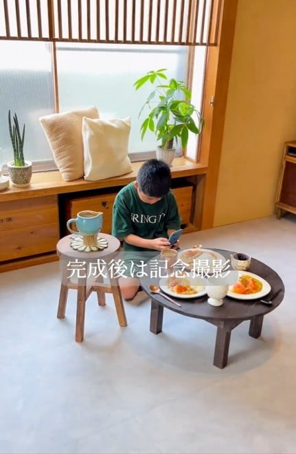 AAtAʐ^BeAVsL^܂łȂw3N̑q