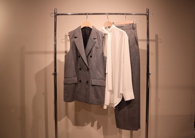 ݂^CṽWZbgAbvɑ傫ڂ̃{E^CuEX킹āA茩R[fBl[gɂĂ܂B